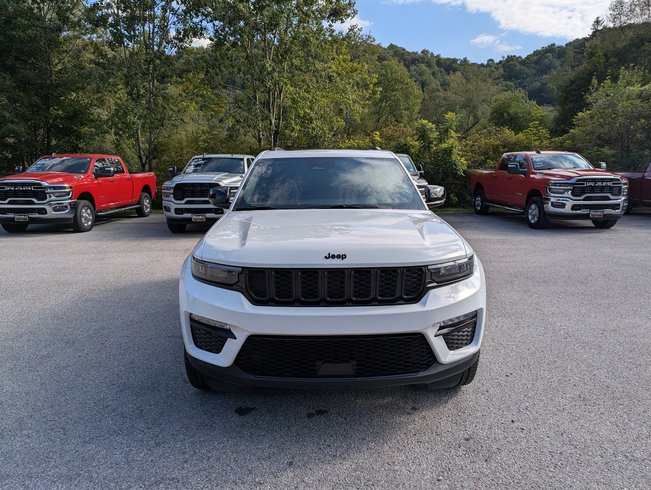 jeep grand cherokee 2025 1C4RJHBG4S8803329 image jeep grand cherokee 2025 1C4RJHBG4S8803329 image